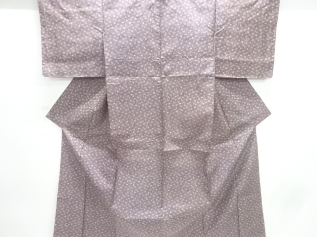 アンティーク　芝草に花模様本場大島紬着物（染）